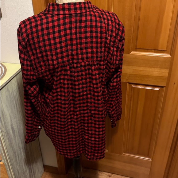 EUC Beachlunchlounge Red and Black Checkered Shirt - Picture 6 of 11
